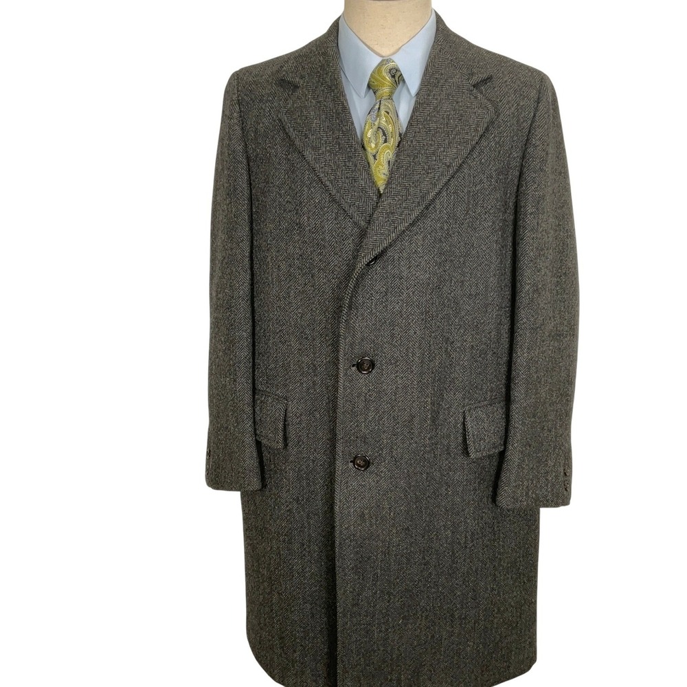 Vintage‎ Overcoat Men 46 Gray Herringbone Wool Winter Classic Career Formal USA